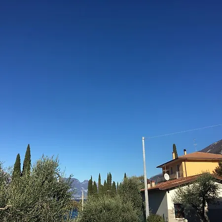 Vela Azzurra Navene