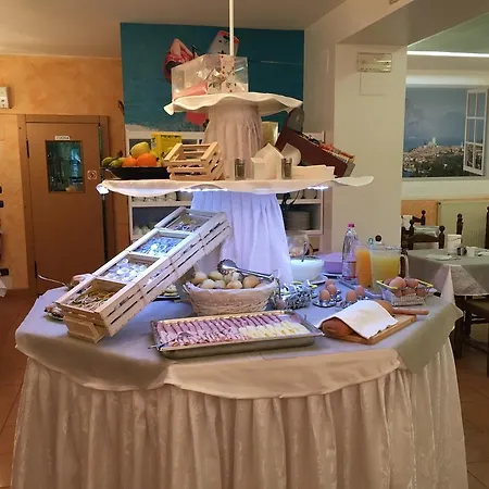 Vela Azzurra Hotel