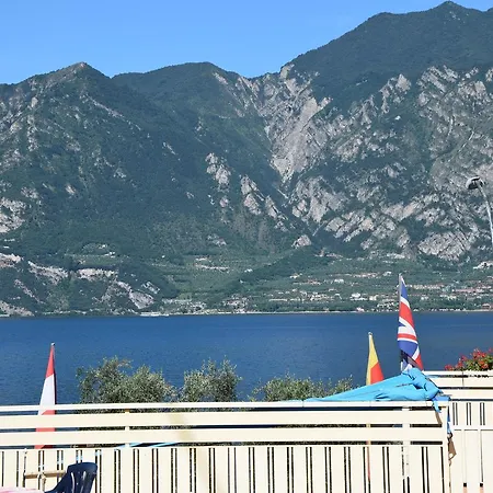 Hotel Vela Azzurra 2*